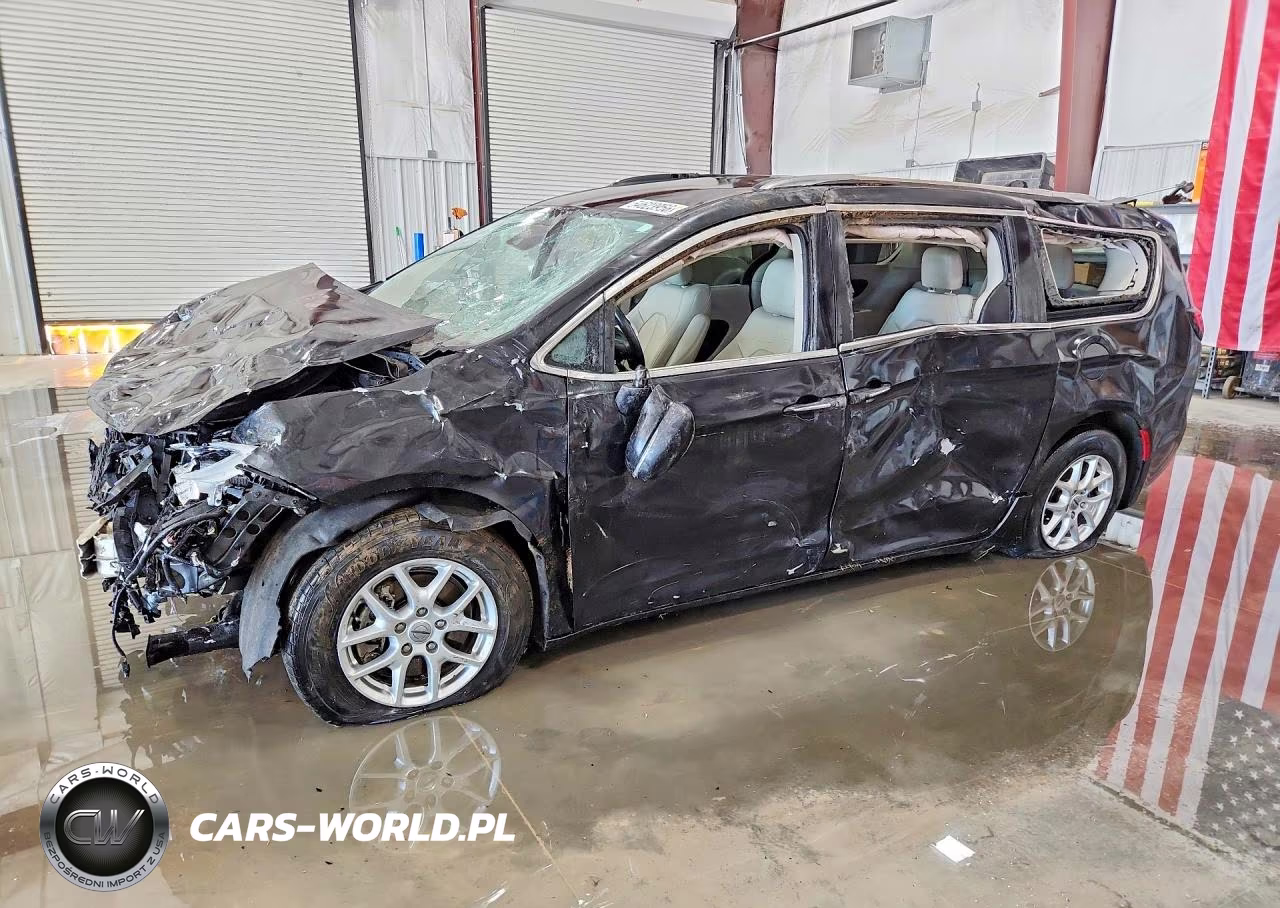 2021 Chrysler Pacifica Touring L