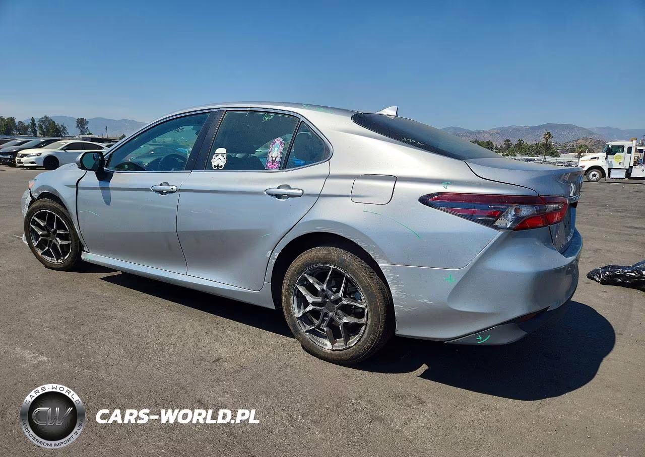2022 Toyota Camry Le VIN:4T1C11AK6NU642606 - 2