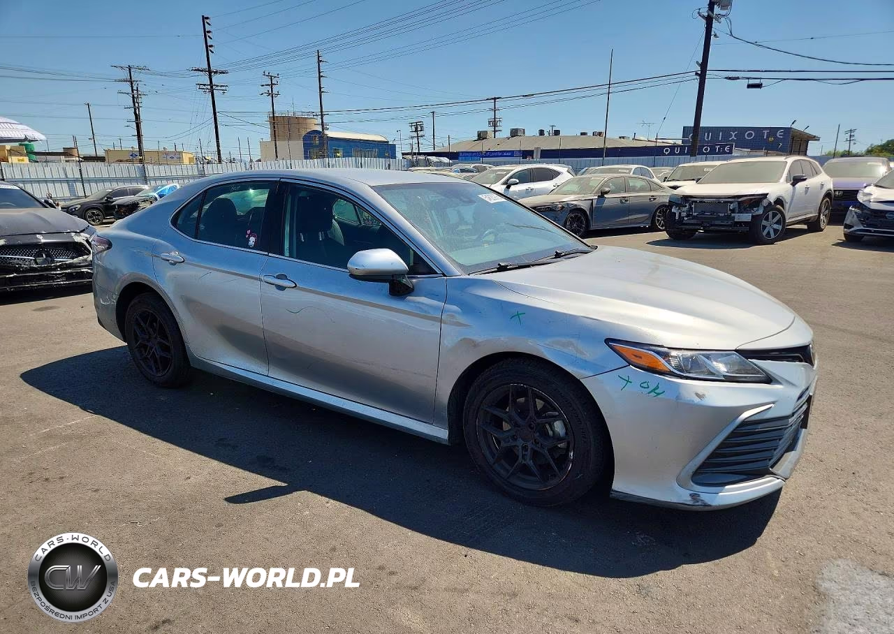 2022 Toyota Camry Le VIN:4T1C11AK6NU642606 - 4