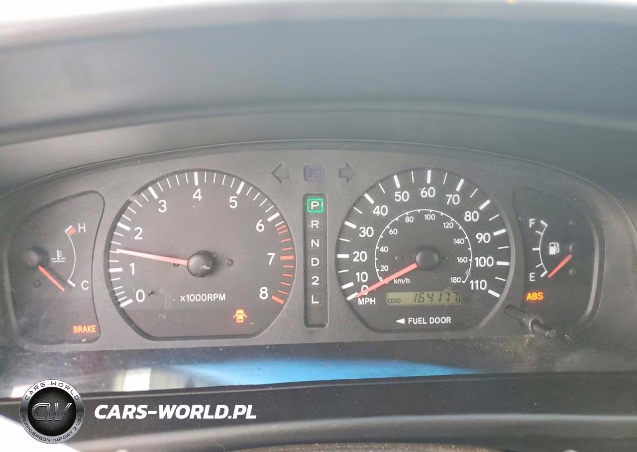 1999 Toyota Sienna Le VIN:4T3ZF13CXXU155601 - 9