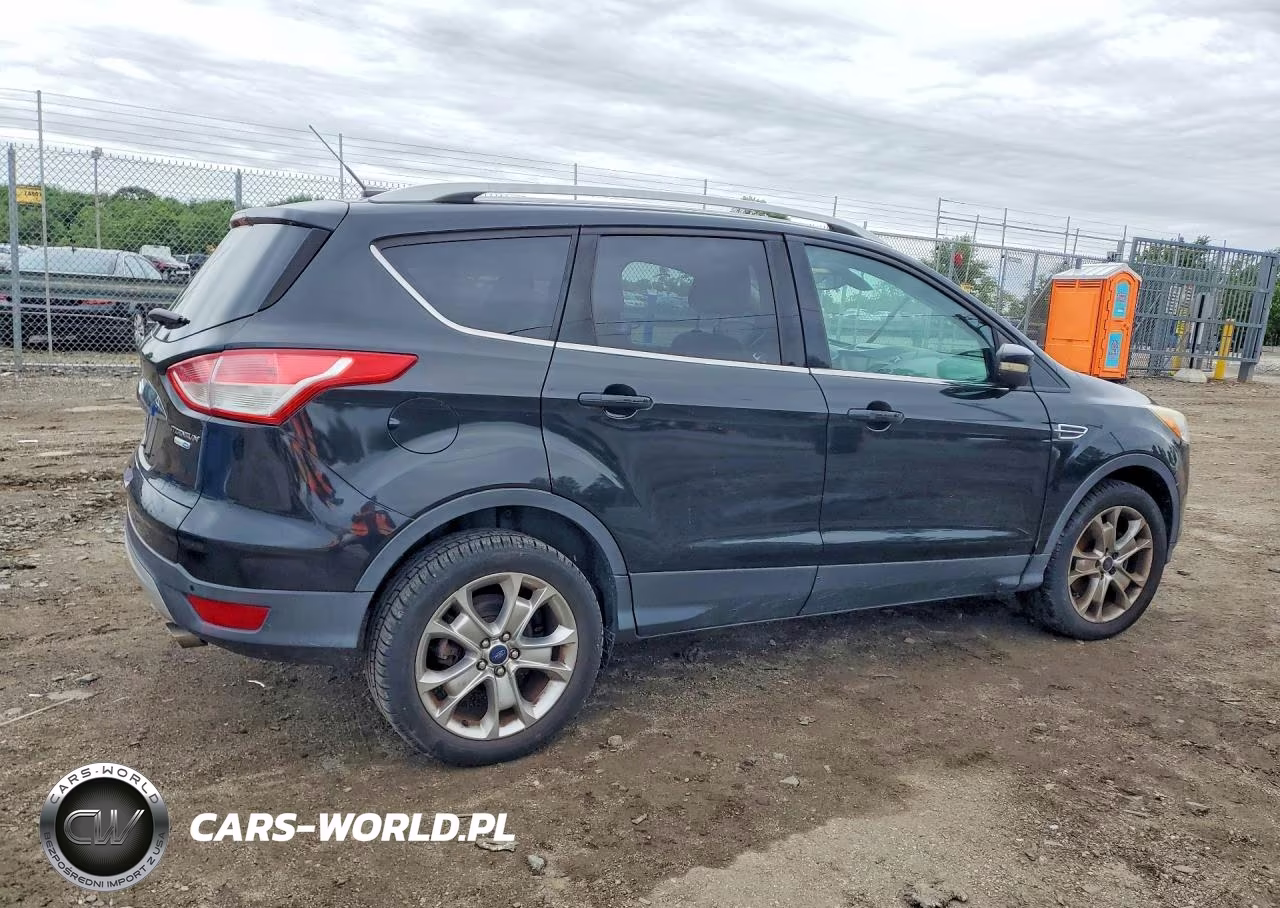 2014 Ford Escape Titanium VIN:1FMCU9JX0EUC14385 - 3