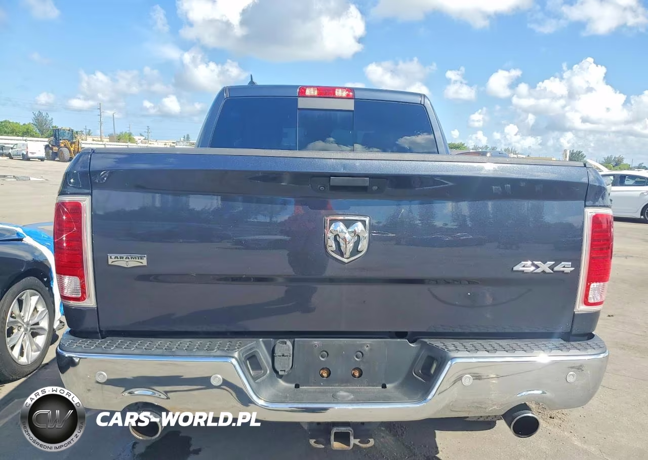 2018 Ram 1500 Laramie VIN:1C6RR7NT4JS148898 - 6