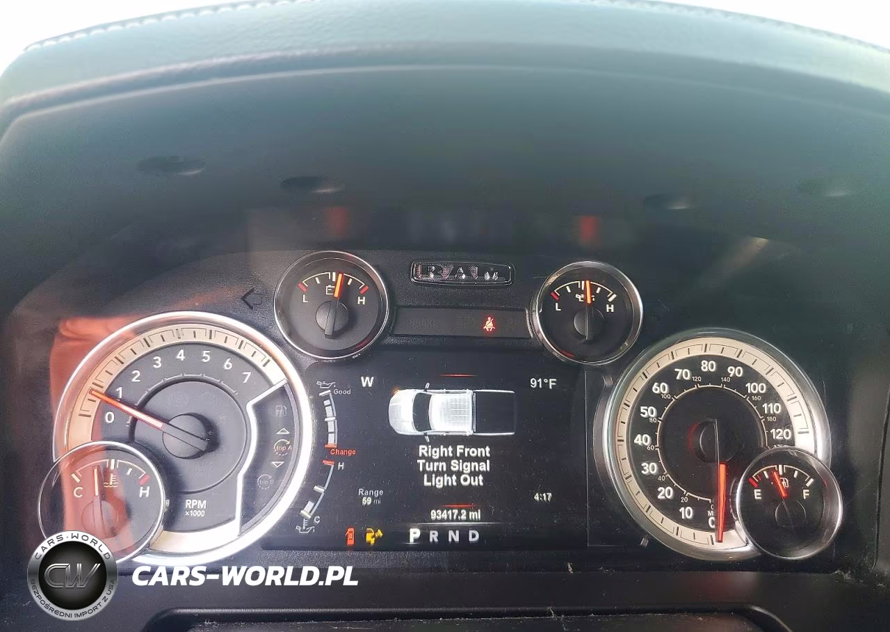 2018 Ram 1500 Laramie VIN:1C6RR7NT4JS148898 - 9