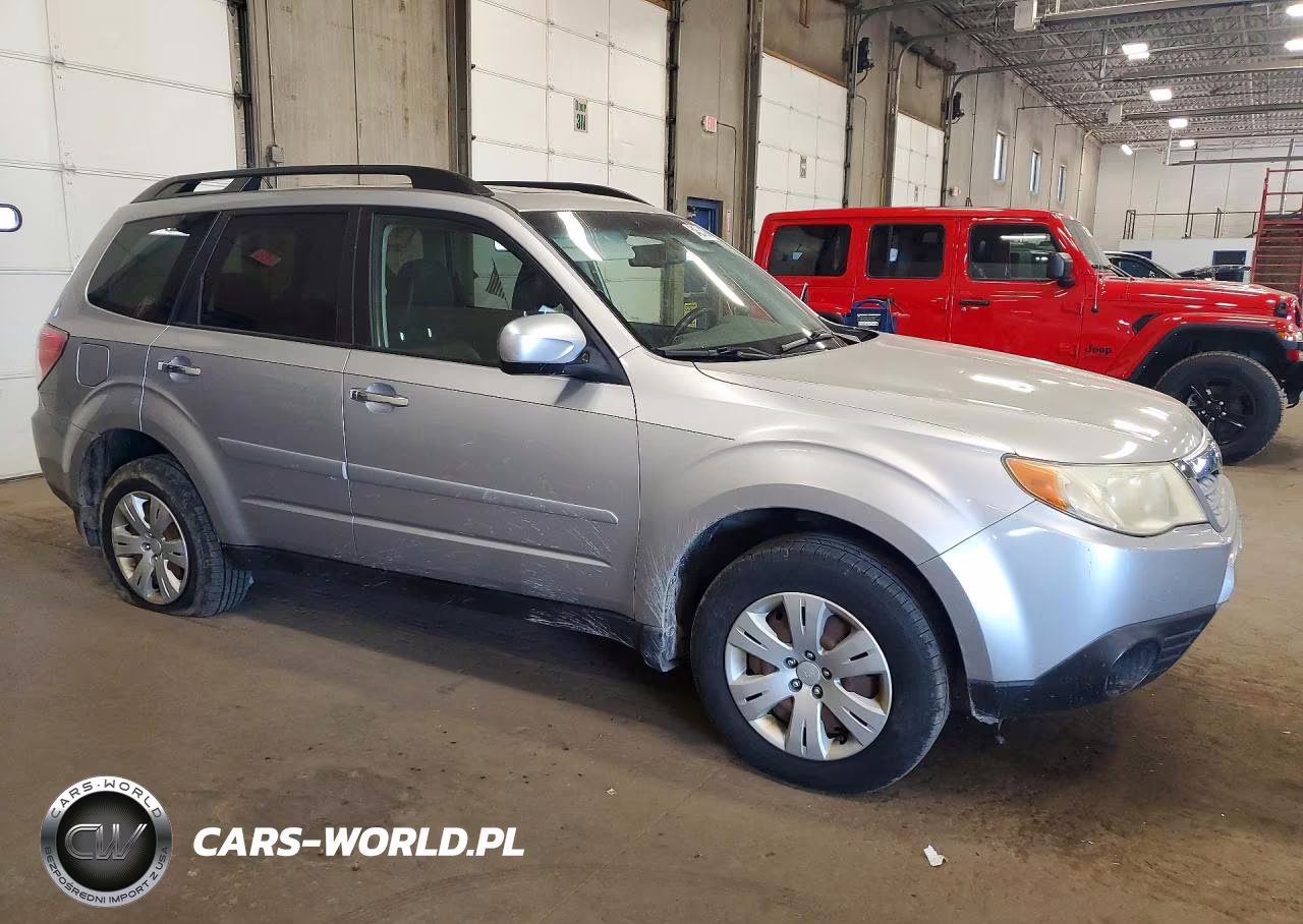 2013 Subaru Forester Limited VIN:JF2SHAEC2DH443530 - 4