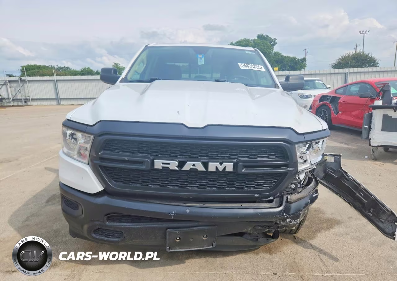 2019 Ram 1500 Tradesman VIN:1C6RREGG1KN750999 - 5