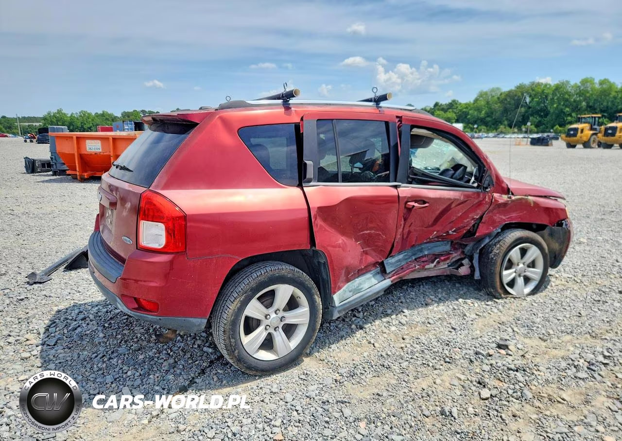 2011 Jeep Compass Sport VIN:1J4NT1FB7BD213822 - 3
