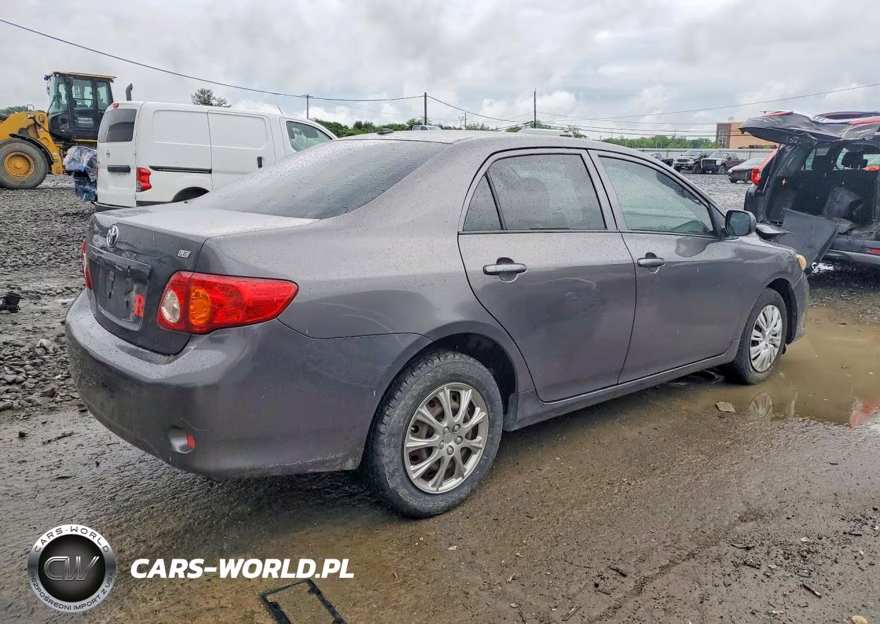 2010 Toyota Corolla Le VIN:JTDBU4EE5AJ067732 - 3