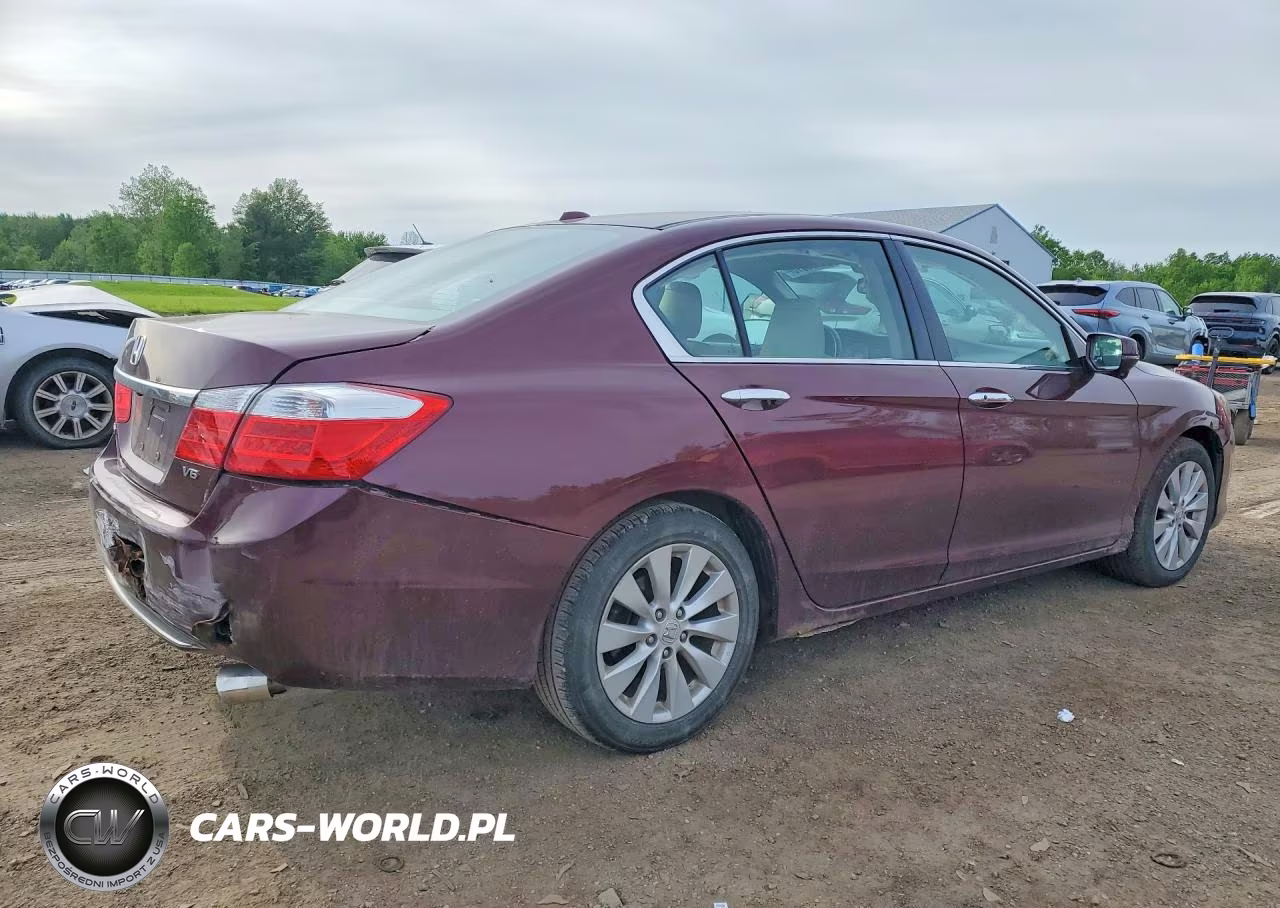 2015 Honda Accord VIN:1HGCR3F88FA026903 - 3
