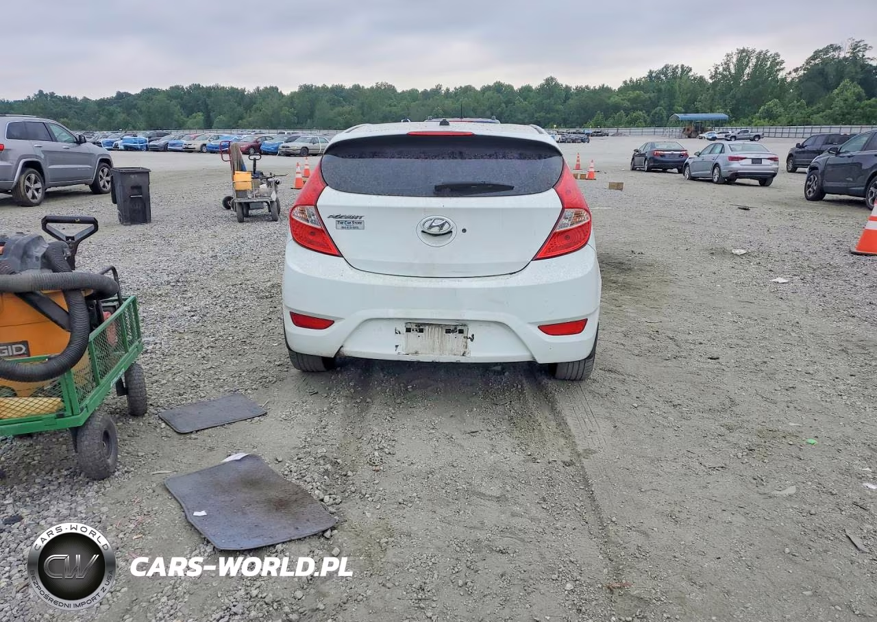 2014 Hyundai Accent Se VIN:KMHCU5AE7EU183630 - 6