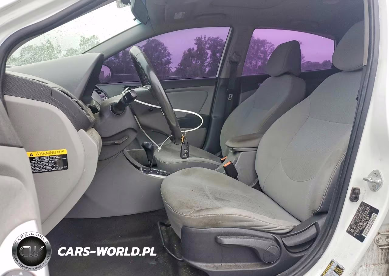 2014 Hyundai Accent Se VIN:KMHCU5AE7EU183630 - 7