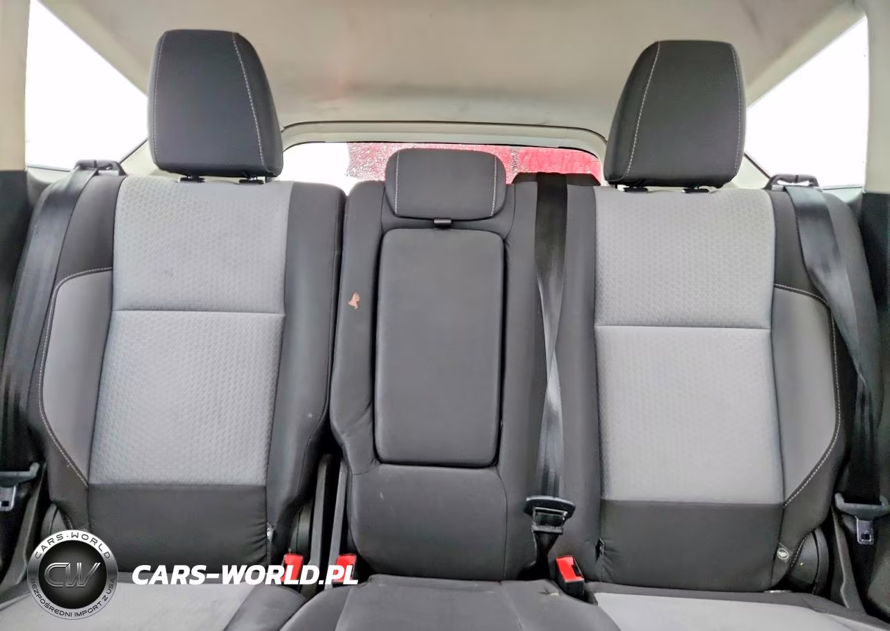 2018 Ford Escape Se VIN:1FMCU0GD6JUA58713 - 10
