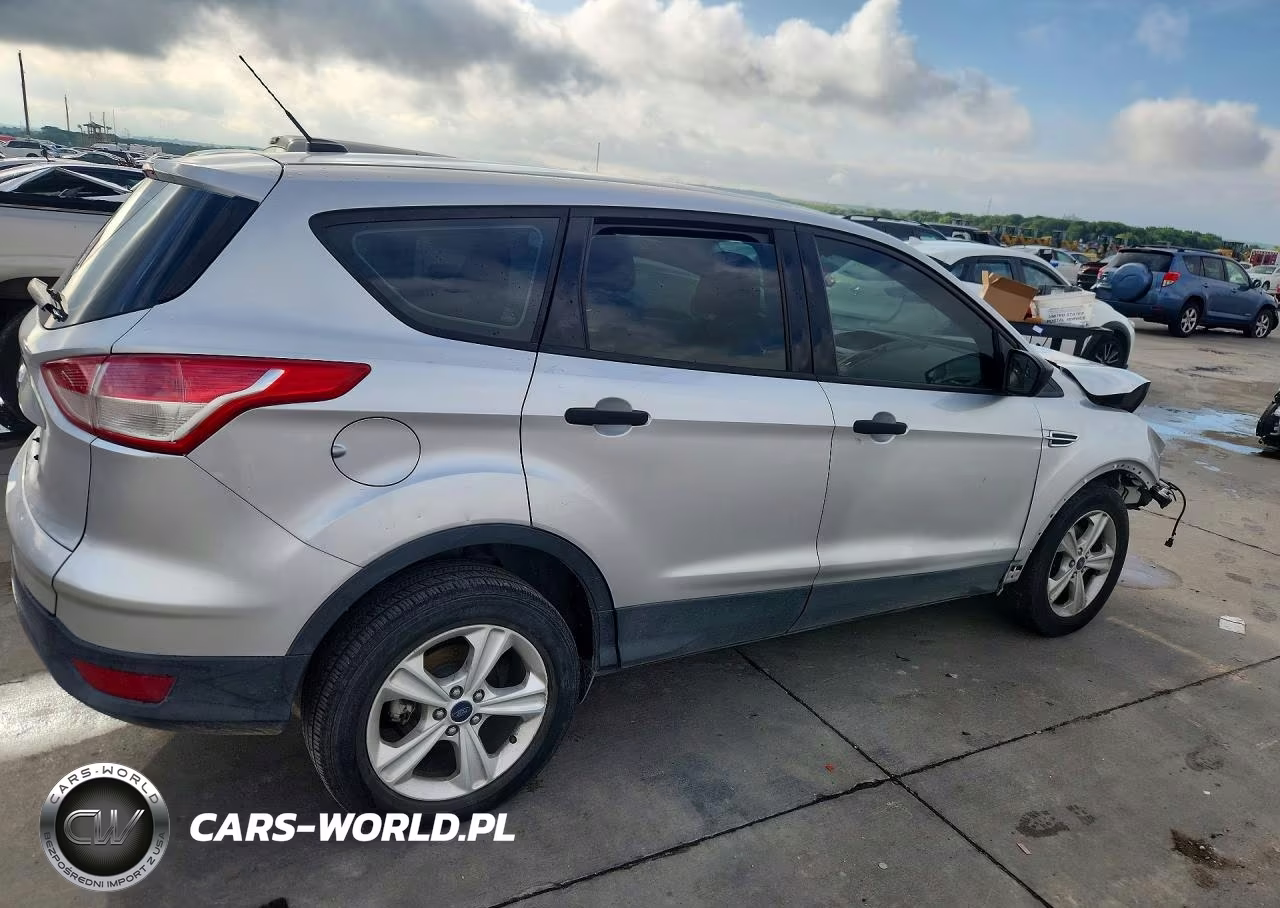 2016 Ford Escape S VIN:1FMCU0F75GUC57479 - 3