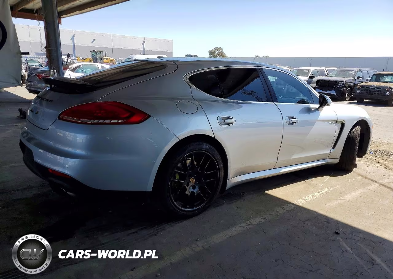 2015 Porsche Panamera Se Hybrid VIN:WP0AD2A73FL040466 - 3