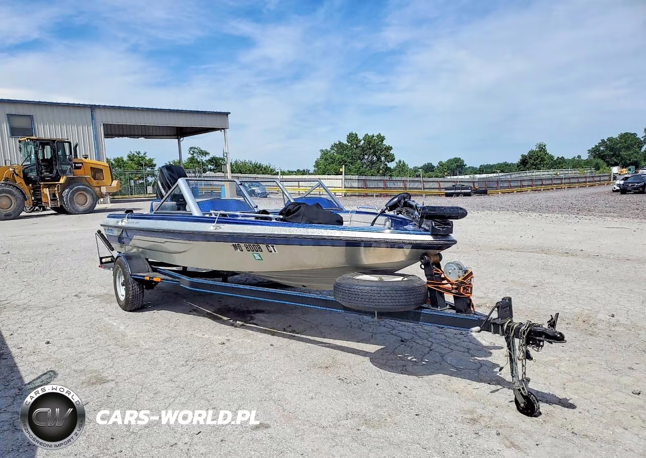 1991 Astro Boats Boat
