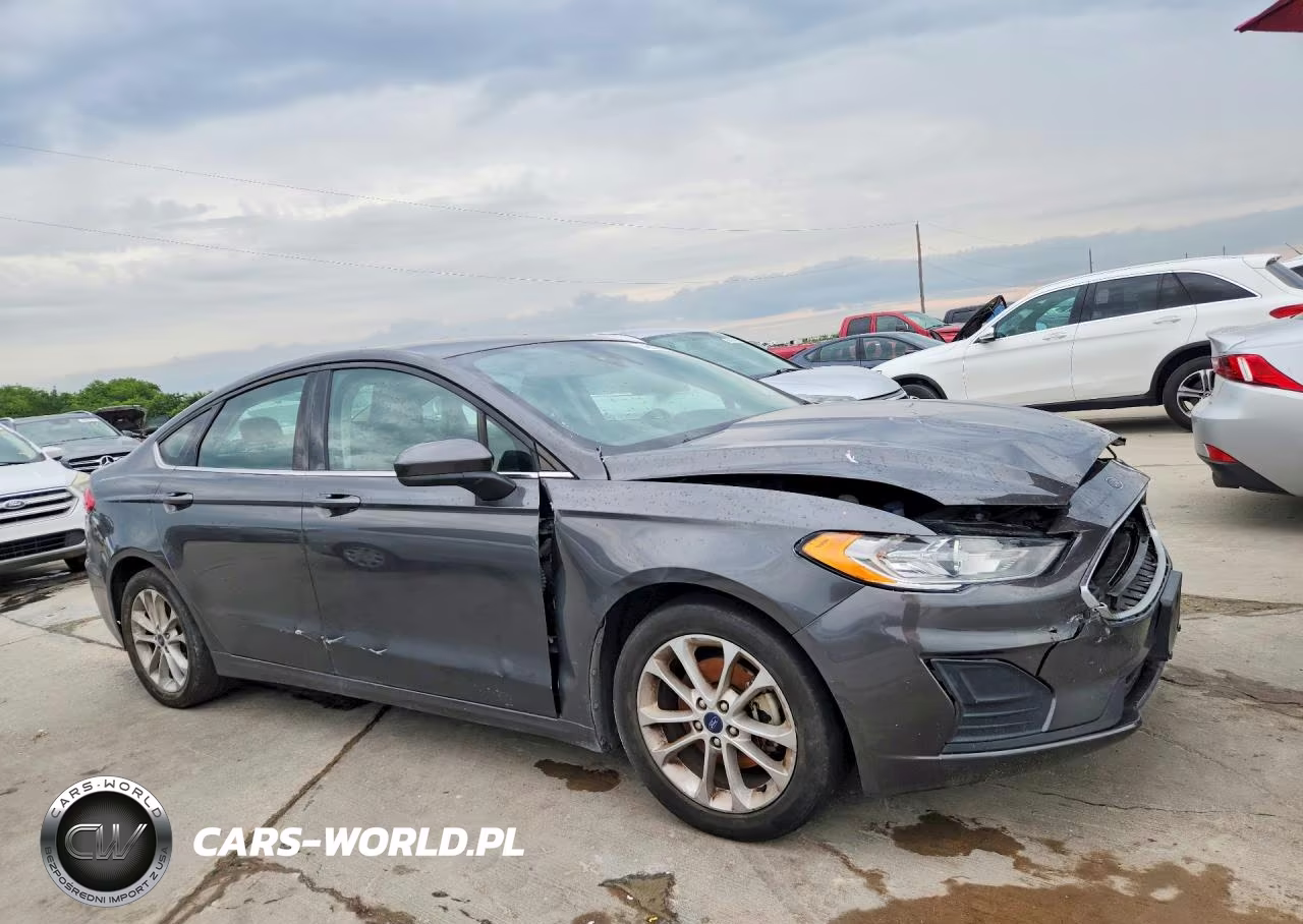 2019 Ford Fusion Se VIN:3FA6P0HD0KR103294 - 4