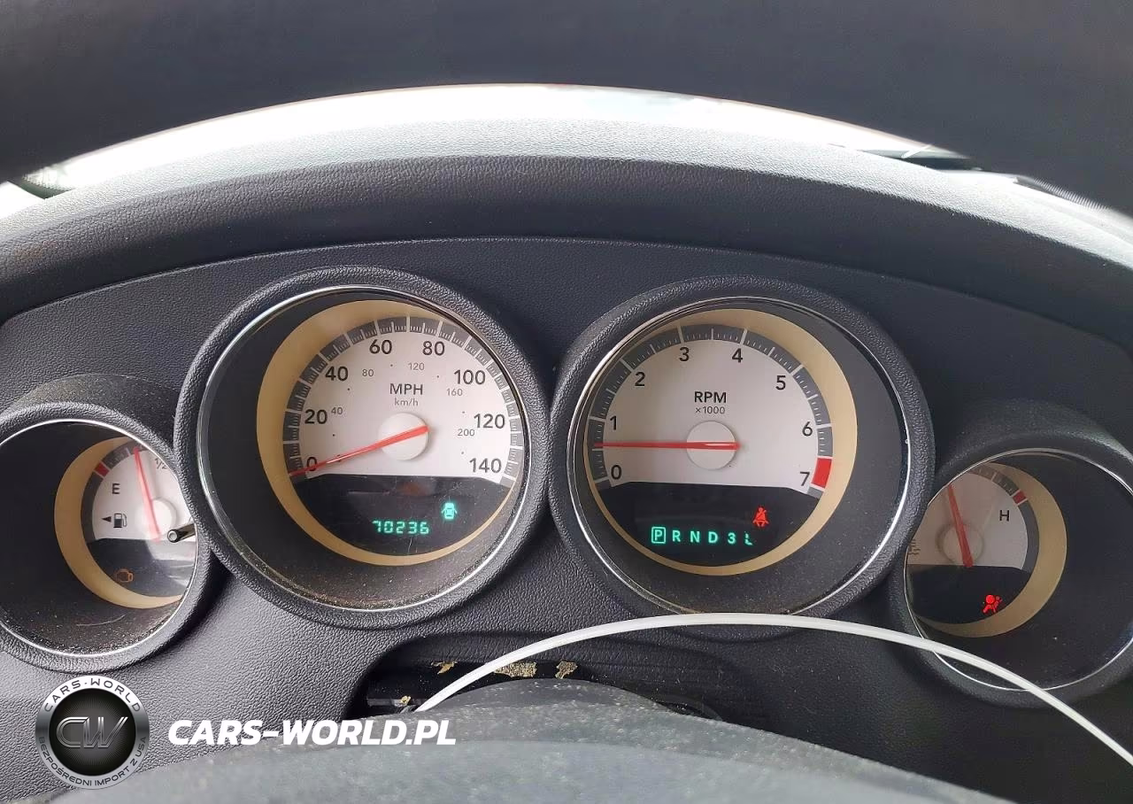2008 Dodge Charger VIN:2B3KA43G38H220005 - 9