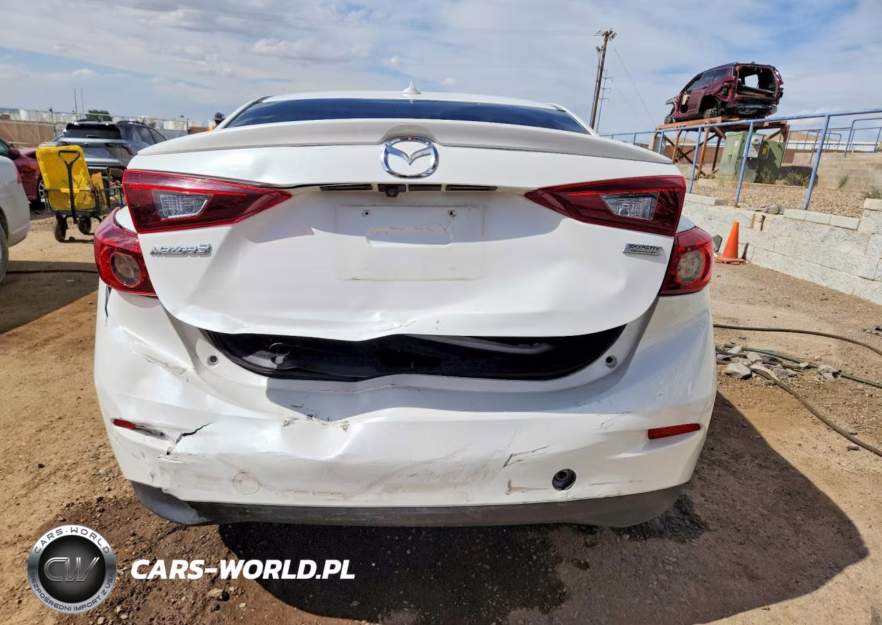 2018 Mazda 3 Touring VIN:3MZBN1V3XJM228912 - 6