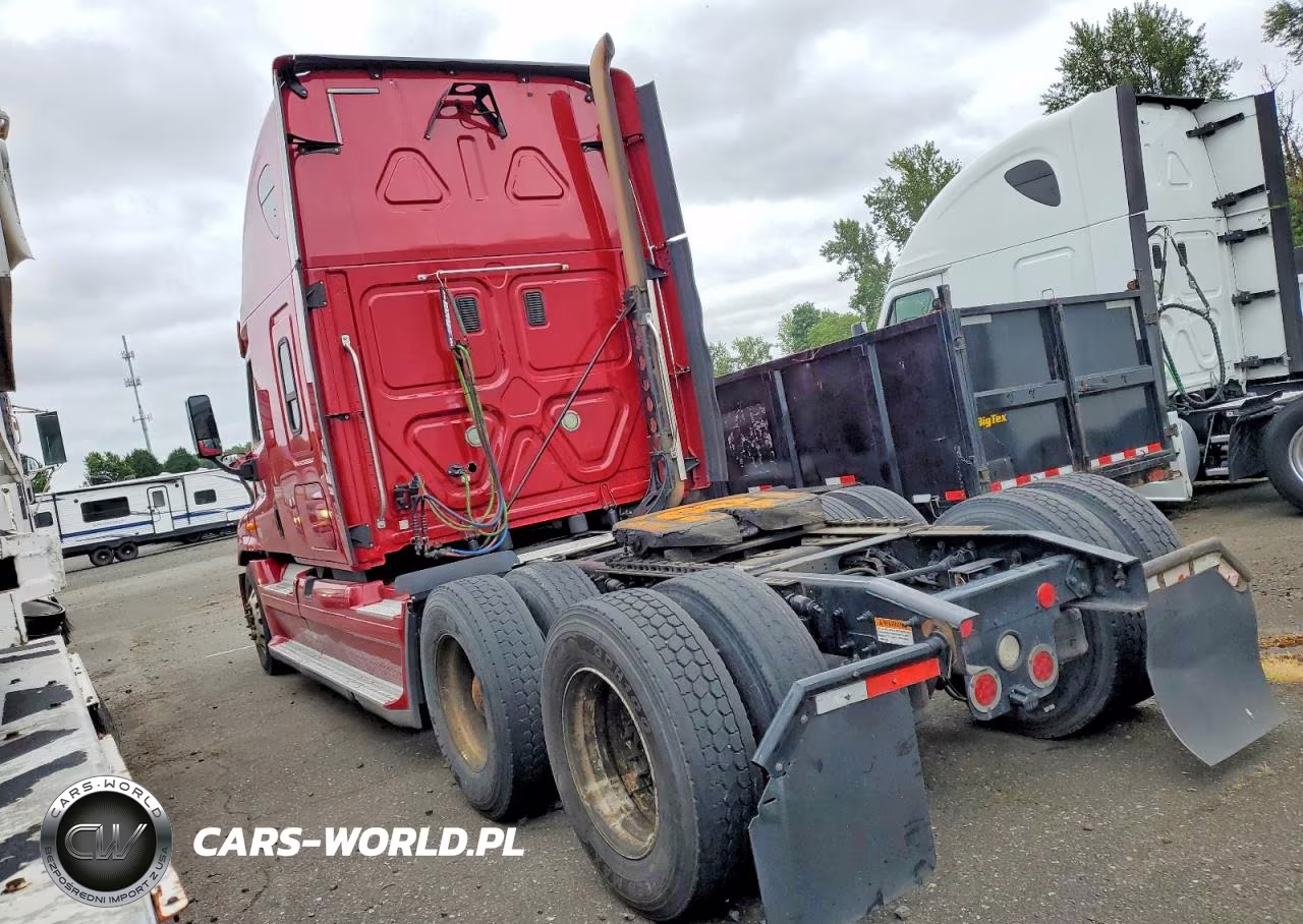 2014 Freightliner Cascadia Semi Truck VIN:1FUJGLD51ELFX9413 - 3