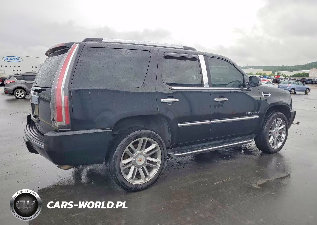 2007 Cadillac Escalade Luxury VIN:1GYFK63887R308056 - 3