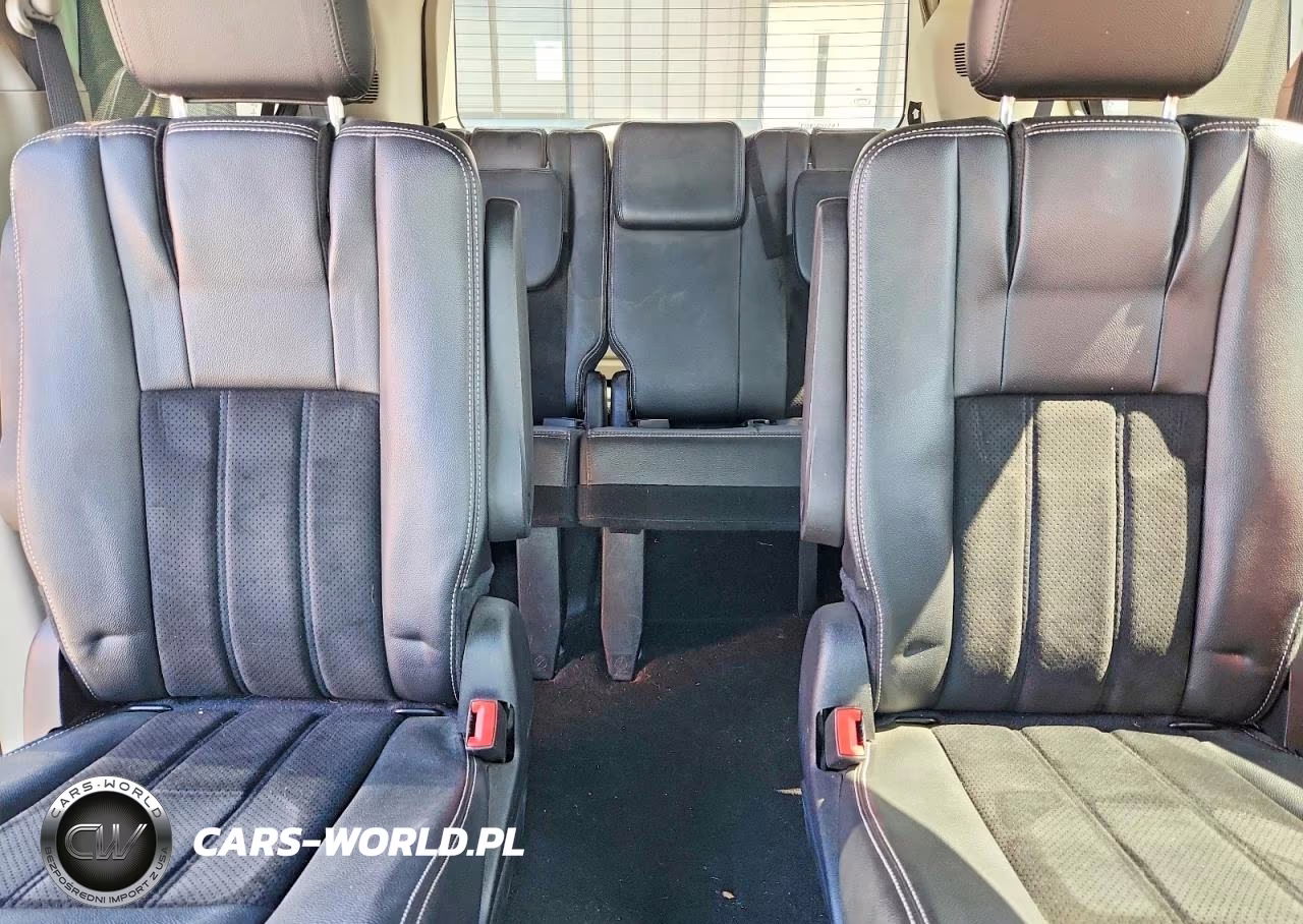 2015 Dodge Grand Caravan Sxt VIN:2C4RDGCG3FR651604 - 10