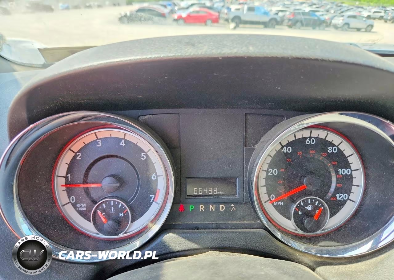 2015 Dodge Grand Caravan Sxt VIN:2C4RDGCG3FR651604 - 9