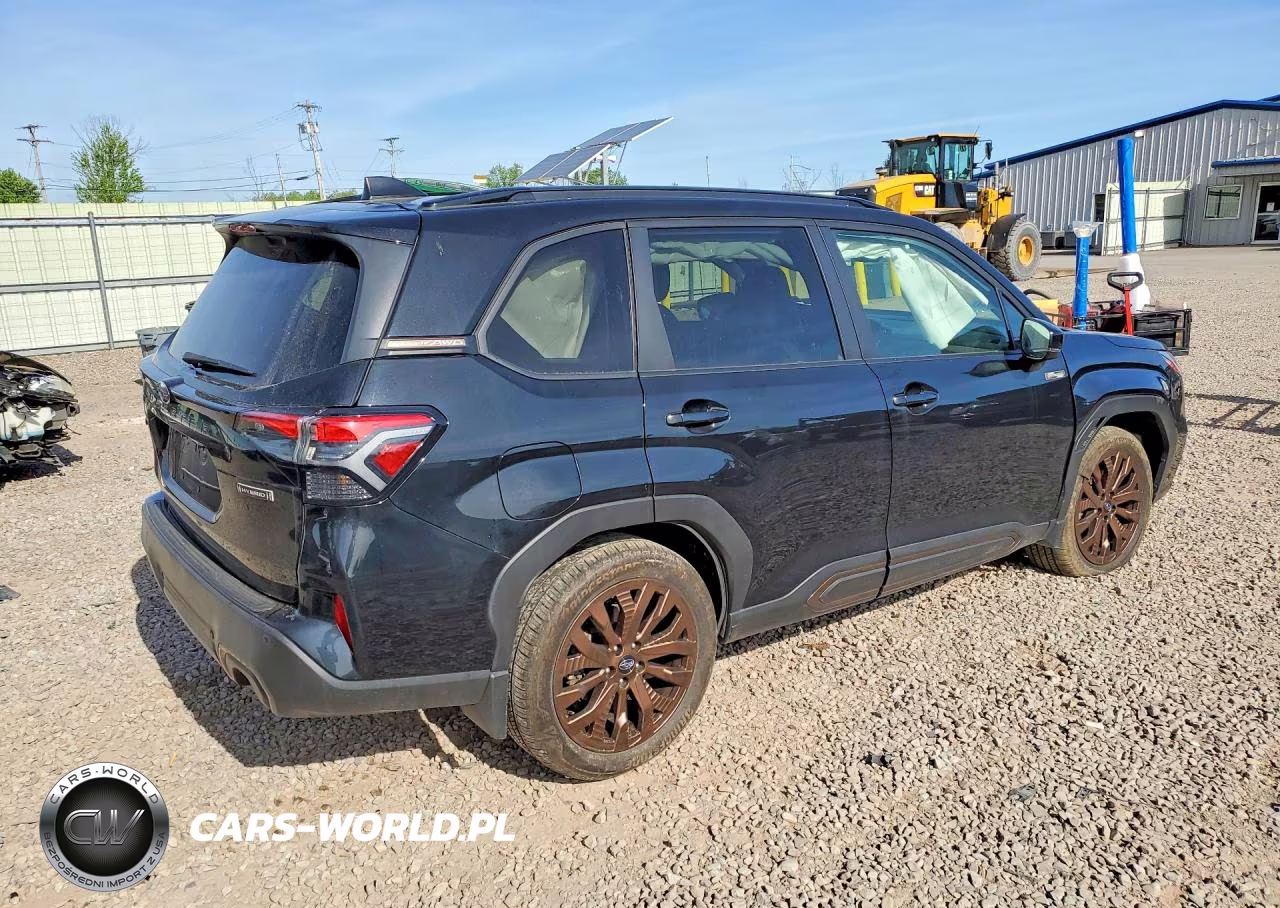 2025 Subaru Forester Sport VIN:JF2SLSJD6SH407825 - 3