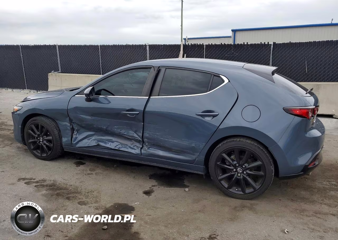 2022 Mazda 3 Preferred VIN:JM1BPALL1N1513825 - 2