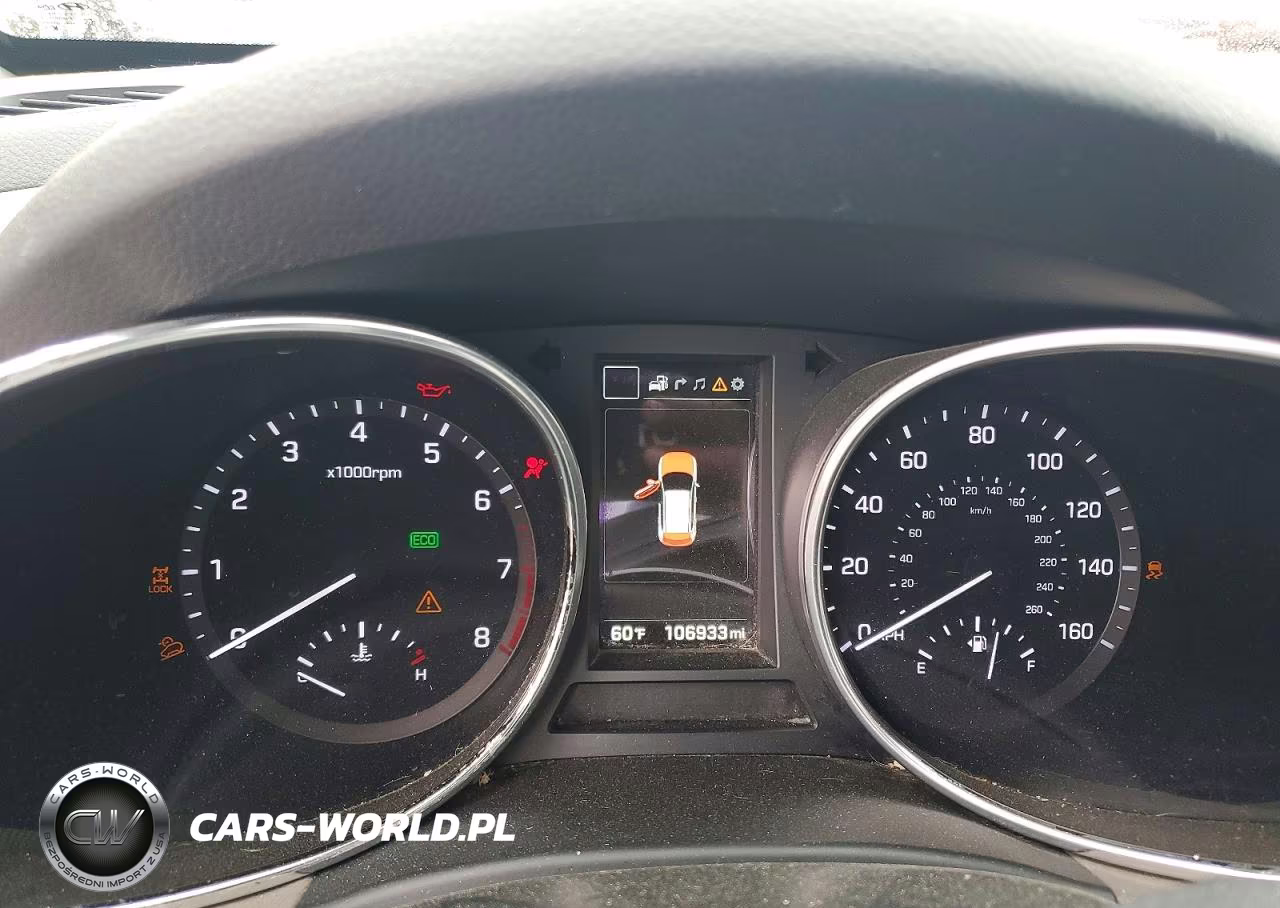 2018 Hyundai Santa Fe Sport 2.4L VIN:5XYZUDLB2JG511835 - 9