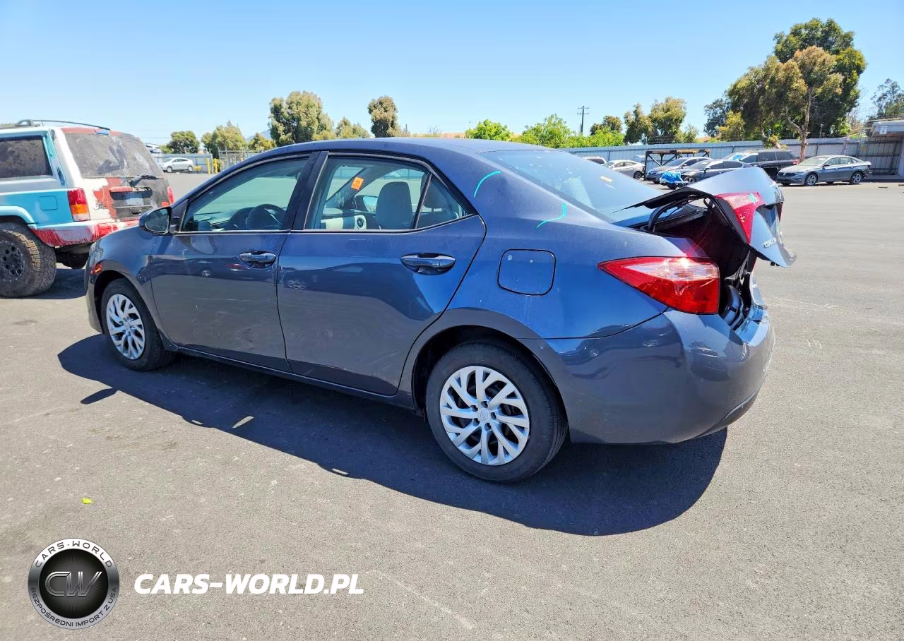 2019 Toyota Corolla Le VIN:2T1BURHE1KC215896 - 2