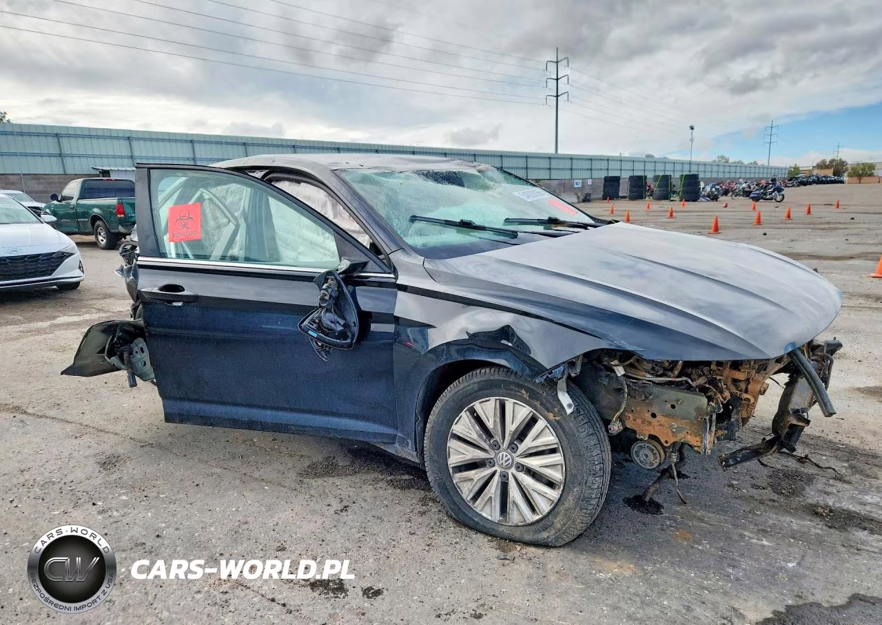 2019 Volkswagen Jetta S VIN:3VWCB7BU1KM205341 - 4