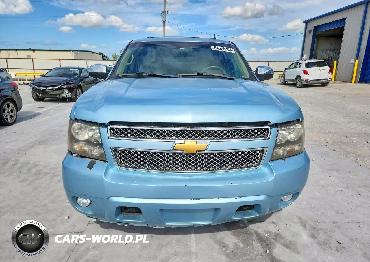 2011 Chevrolet Tahoe C1500 Lt VIN:1GNSCBE08BR255716 - 5