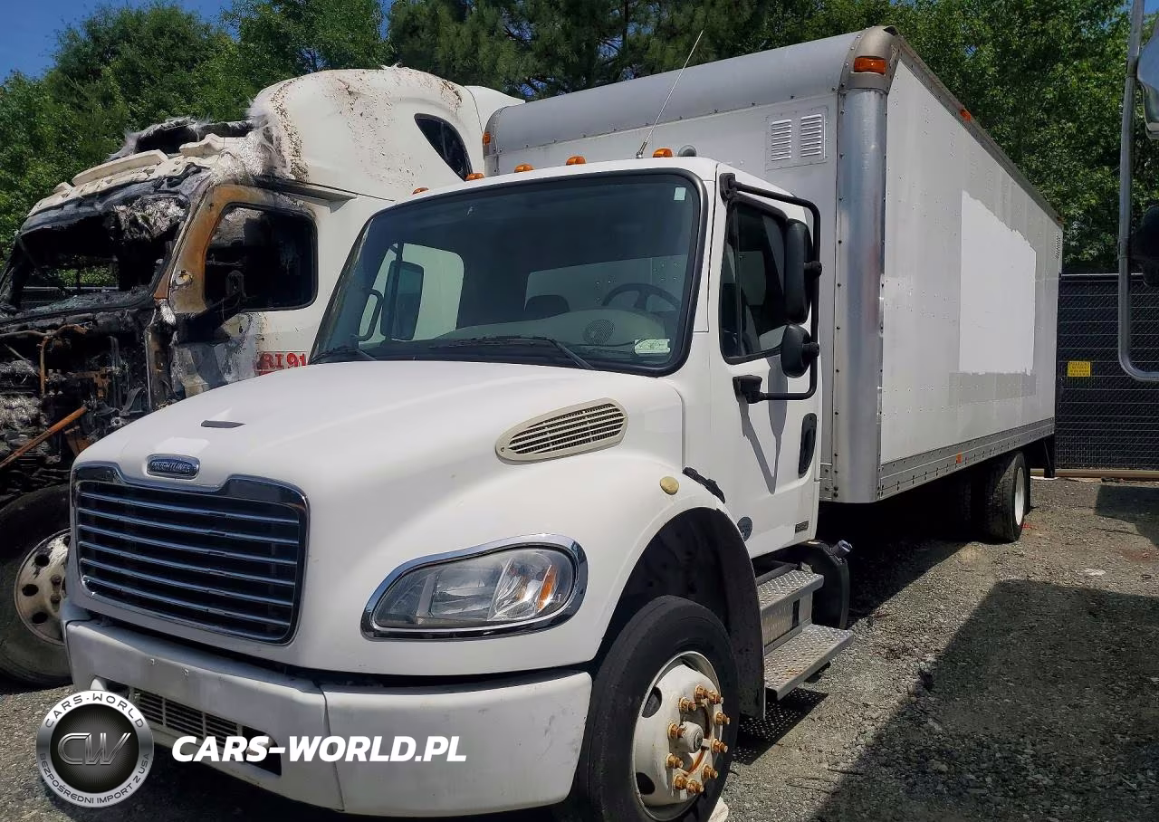 2012 Freightliner Business Class M2 Box Truck