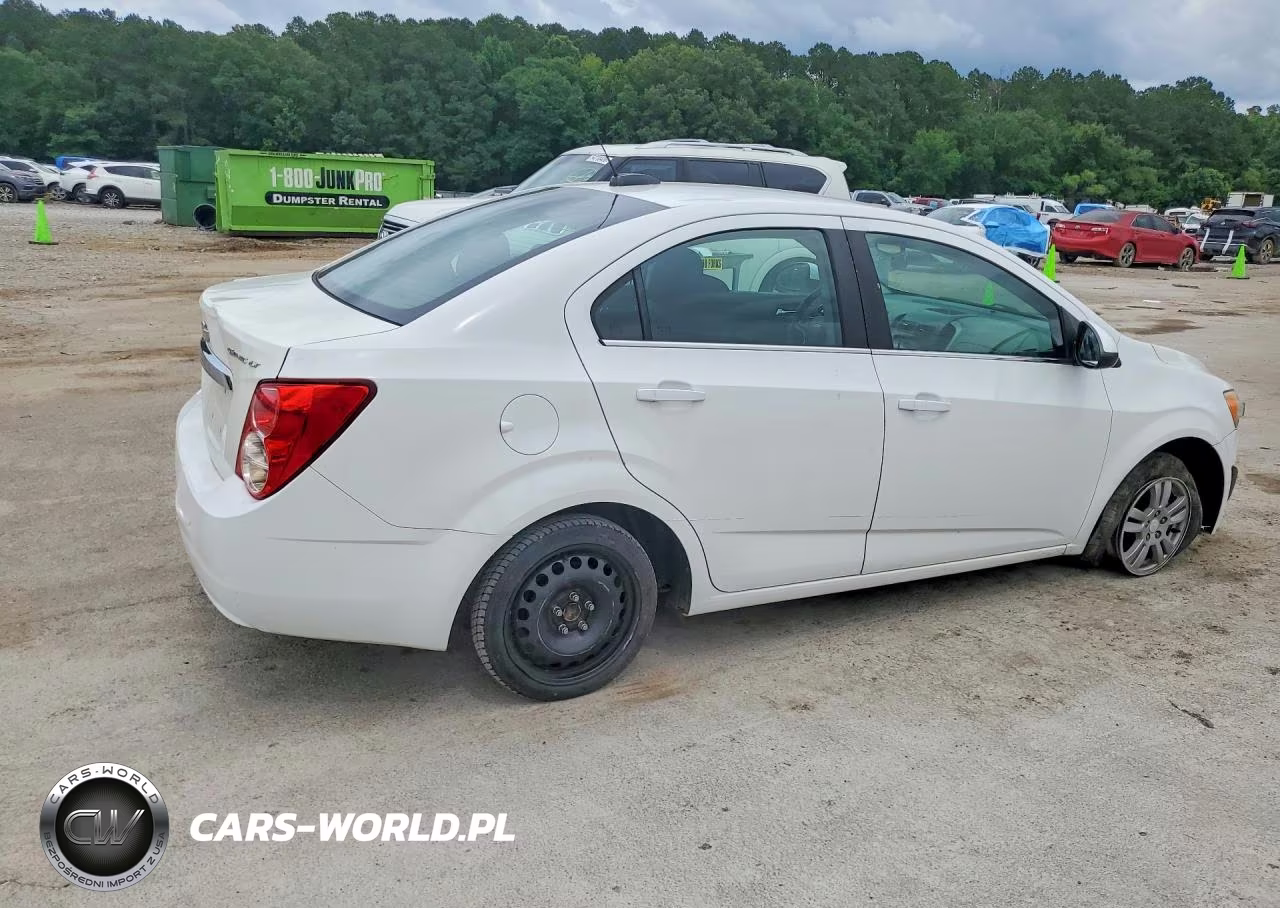 2015 Chevrolet Sonic Lt VIN:1G1JC5SHXF4218386 - 3