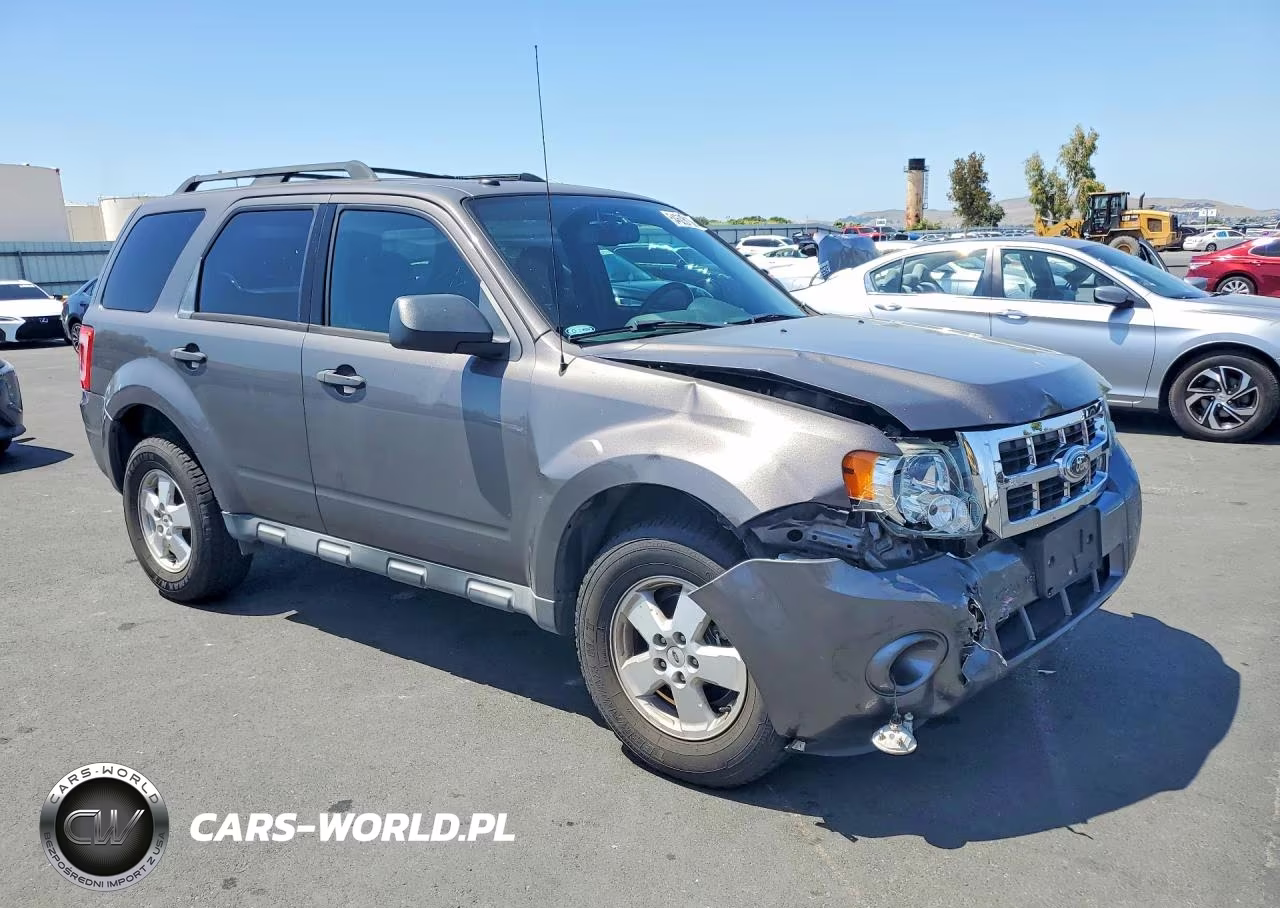 2012 Ford Escape Xlt VIN:1FMCU0DG5CKC45860 - 4