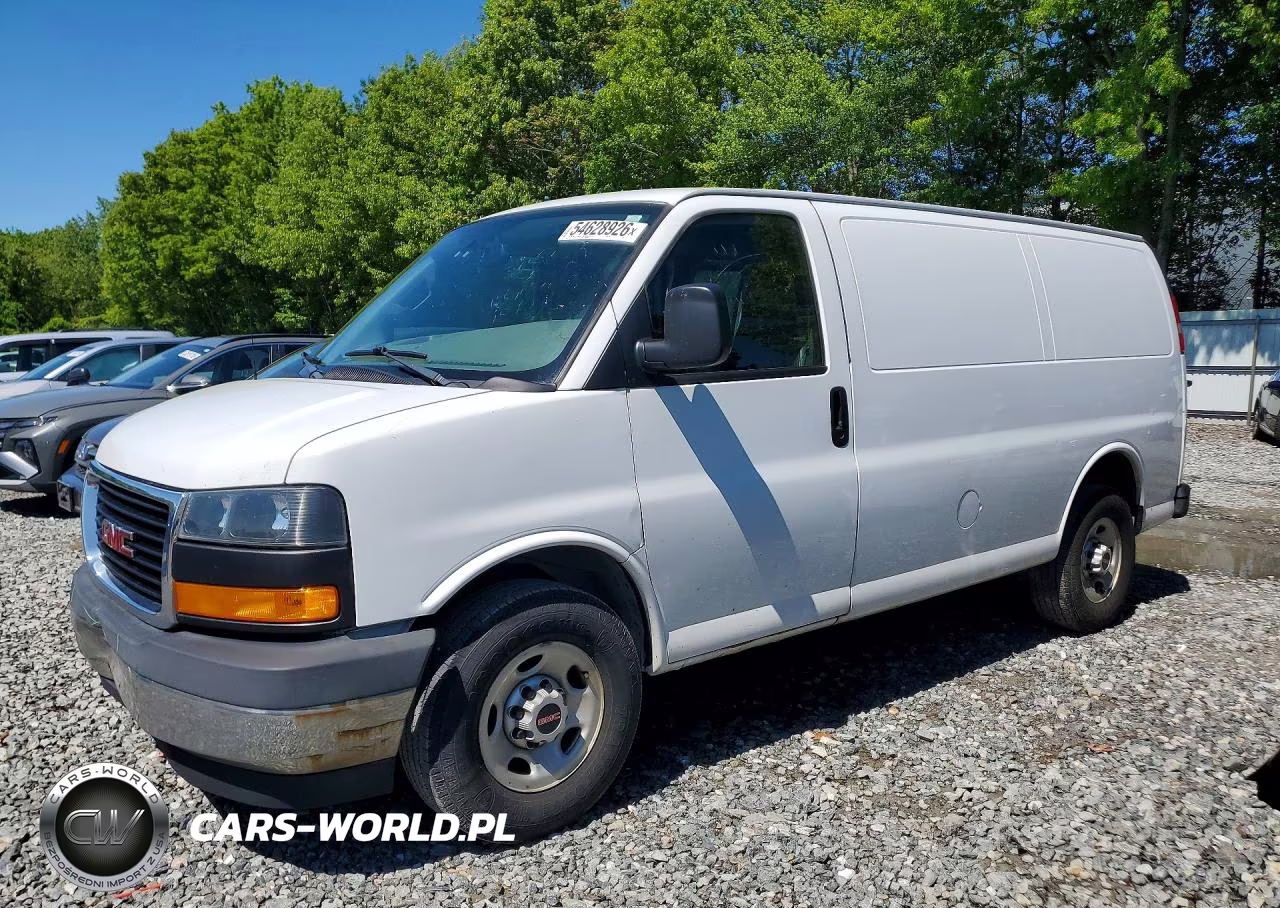 2018 GMC Savana 2500 Delivery Van