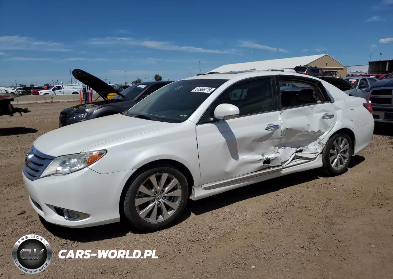 2011 Toyota Avalon Base