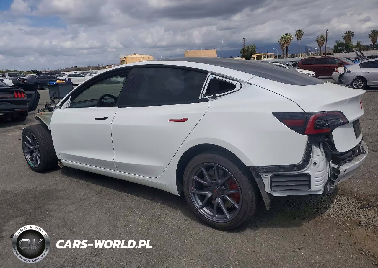 2022 Tesla Model 3 VIN:5YJ3E1EB1NF274069 - 2