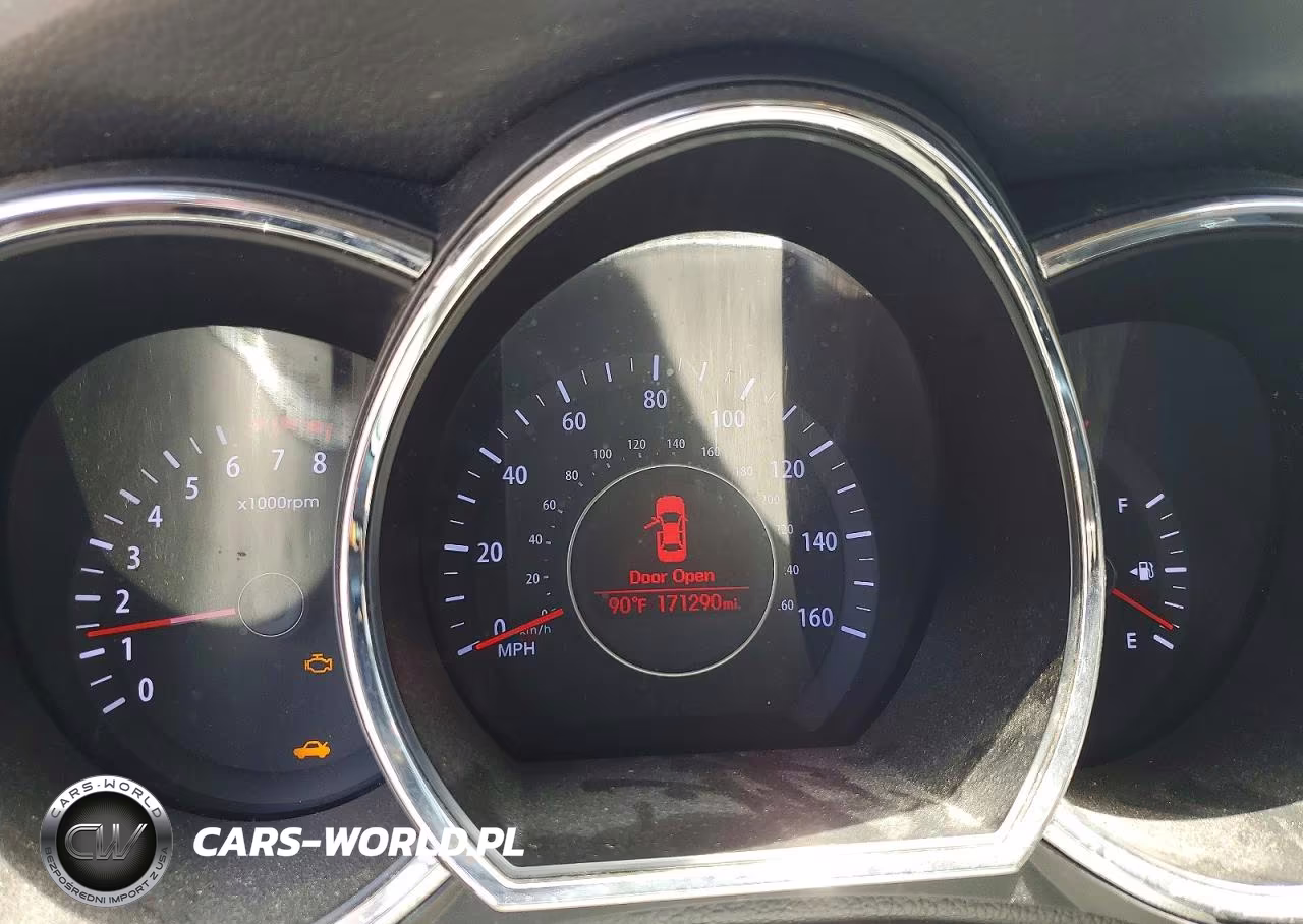 2013 Kia Optima Lx VIN:KNAGM4A70D5396362 - 9