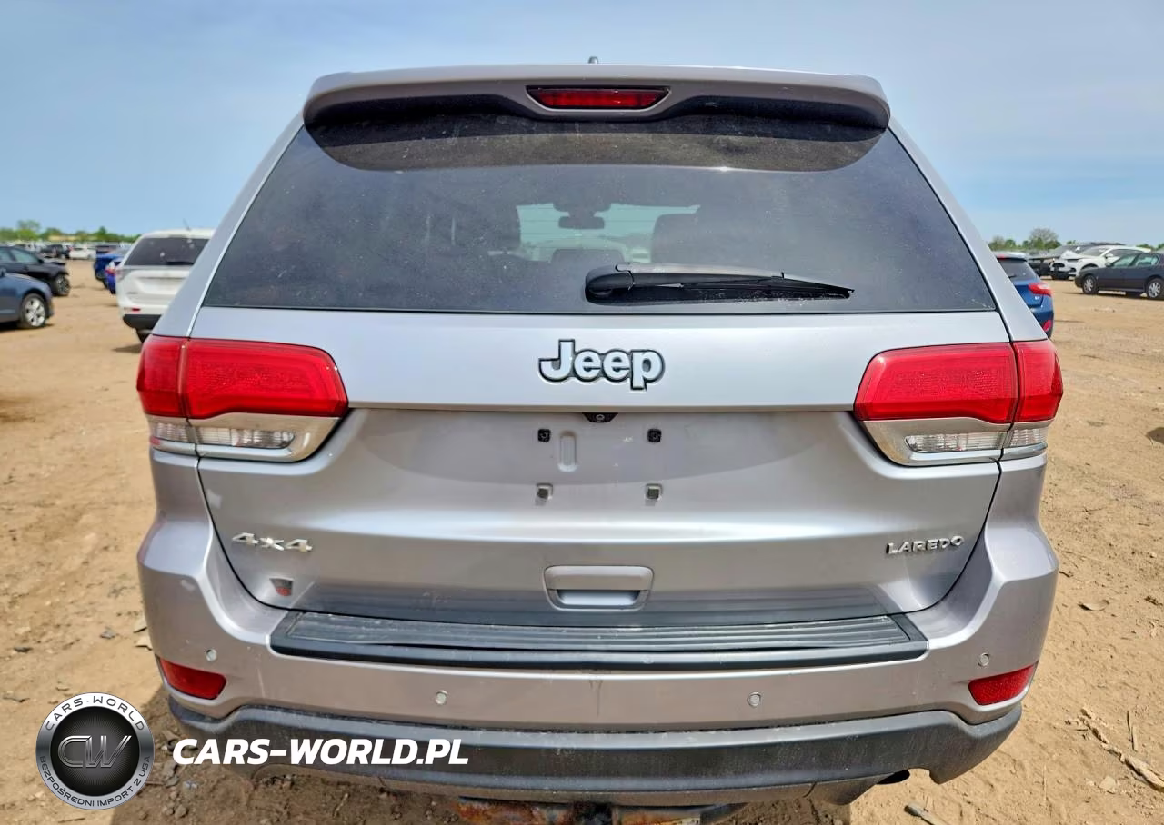 2018 Jeep Grand Cherokee Laredo VIN:1C4RJFAGXJC236190 - 6