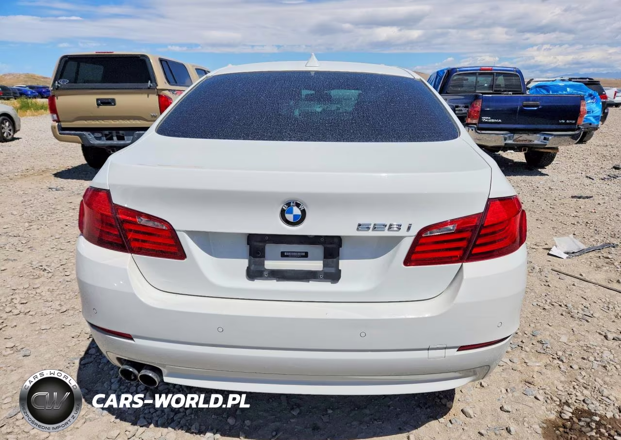 2013 BMW 528 I VIN:WBAXG5C52DDY34071 - 6