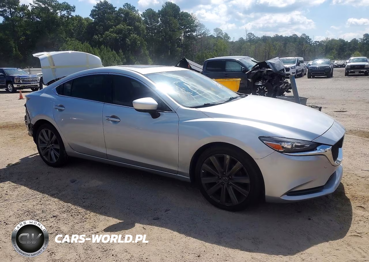 2018 Mazda 6 Touring VIN:JM1GL1VM6J1308745 - 4
