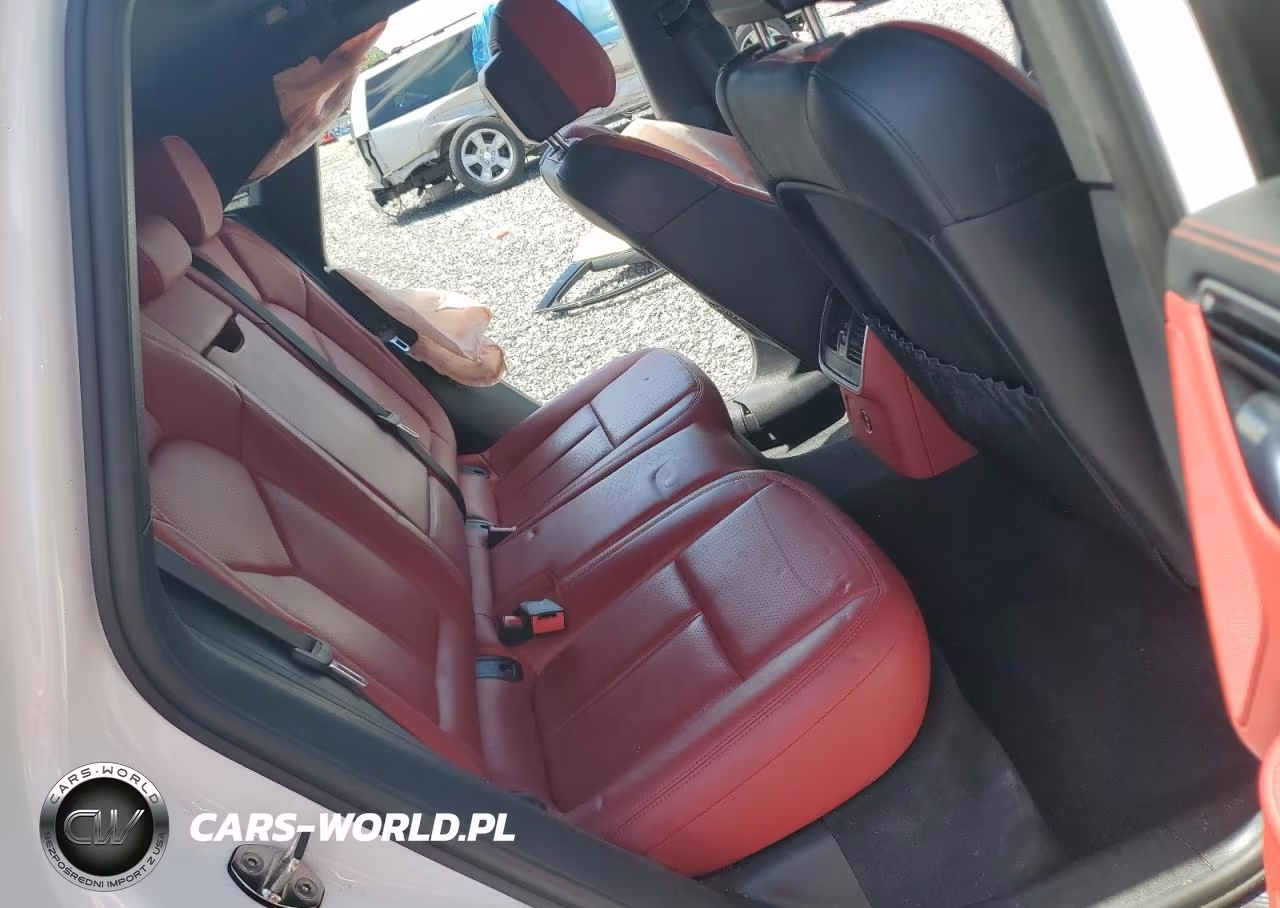2021 Porsche Macan VIN:WP1AA2A53MLB15458 - 11