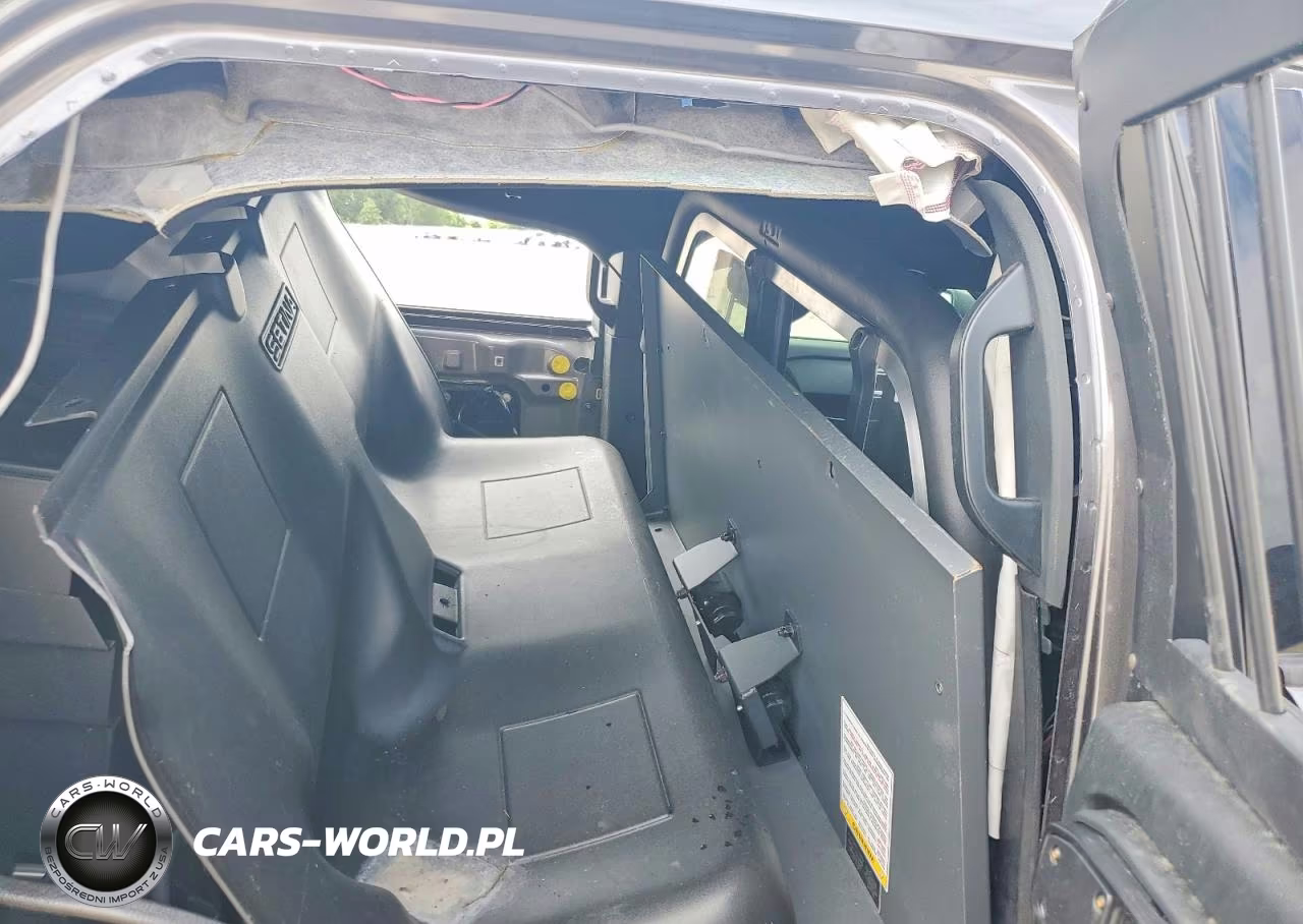 2022 Ford Explorer Police Interceptor VIN:1FM5K8AC1NGB05146 - 11
