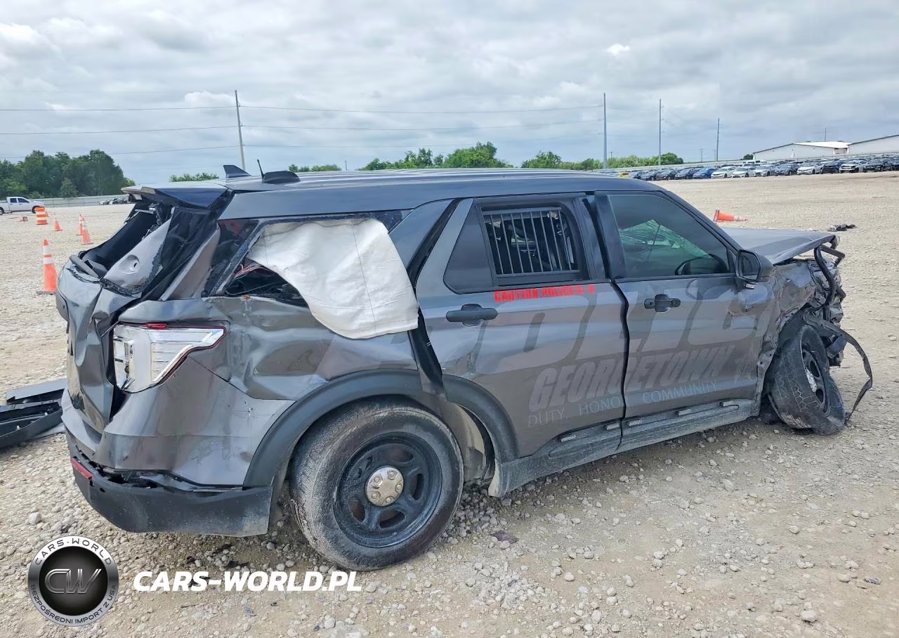 2022 Ford Explorer Police Interceptor VIN:1FM5K8AC1NGB05146 - 3