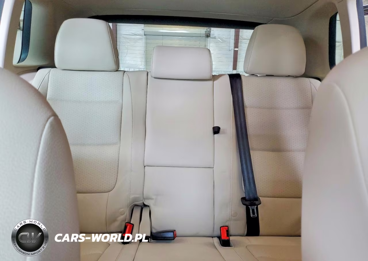 2017 Volkswagen Tiguan S VIN:WVGBV7AXXHK024090 - 10