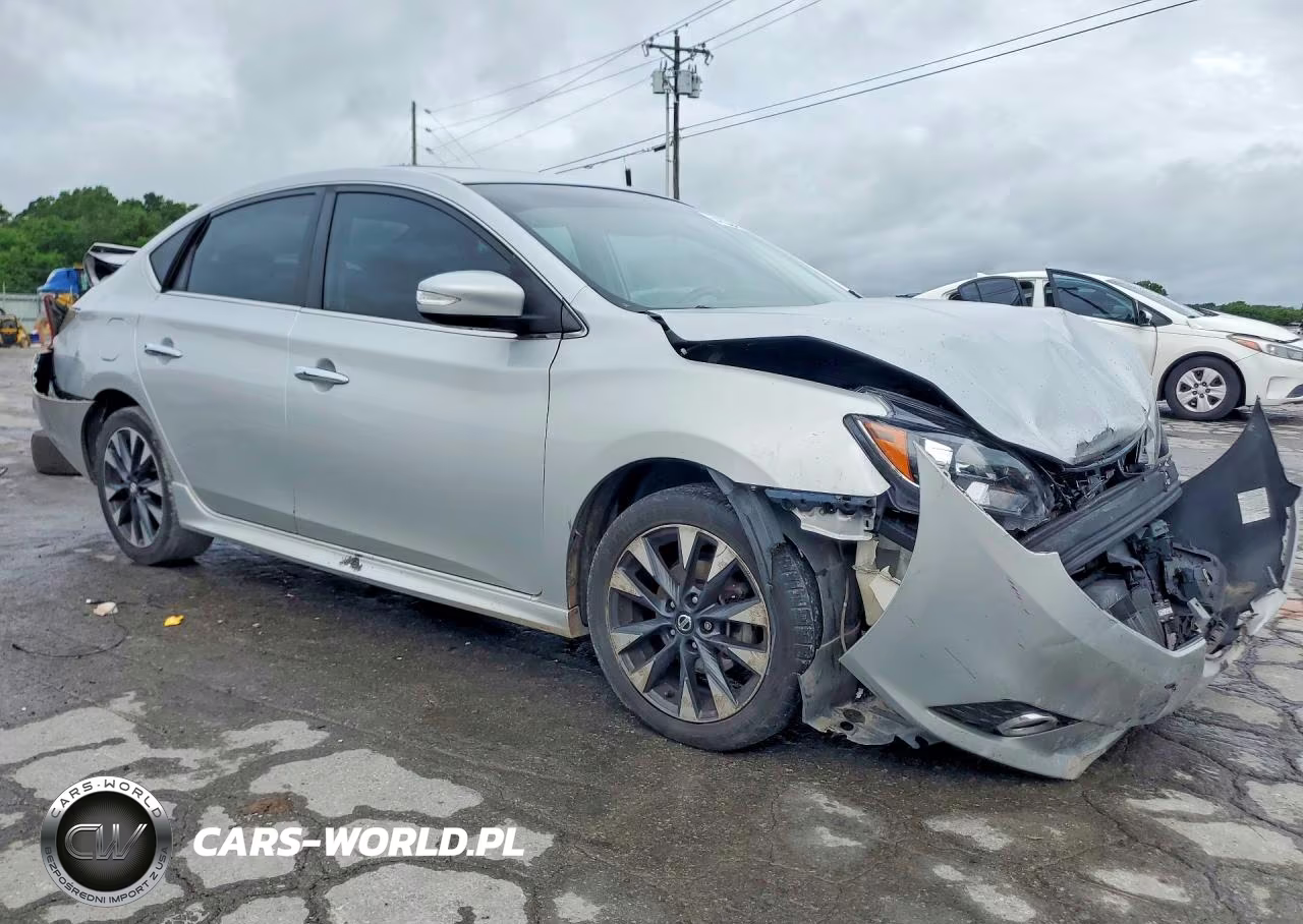 2018 Nissan Sentra Sr VIN:3N1AB7AP9JY250883 - 4