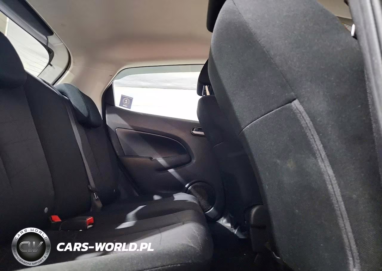 2014 Mazda Mazda2 Sport VIN:JM1DE1KY7E0181584 - 10