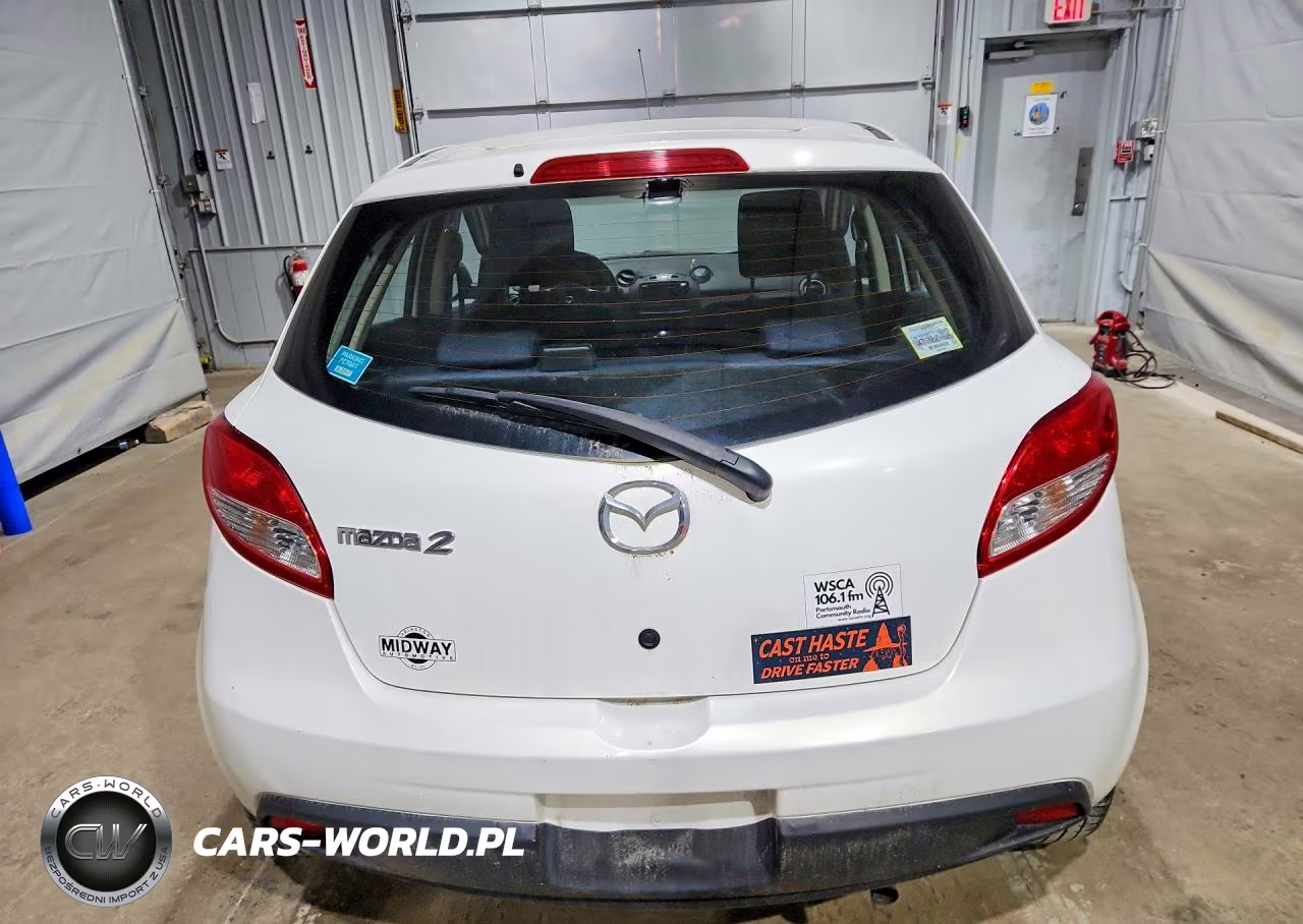 2014 Mazda Mazda2 Sport VIN:JM1DE1KY7E0181584 - 6