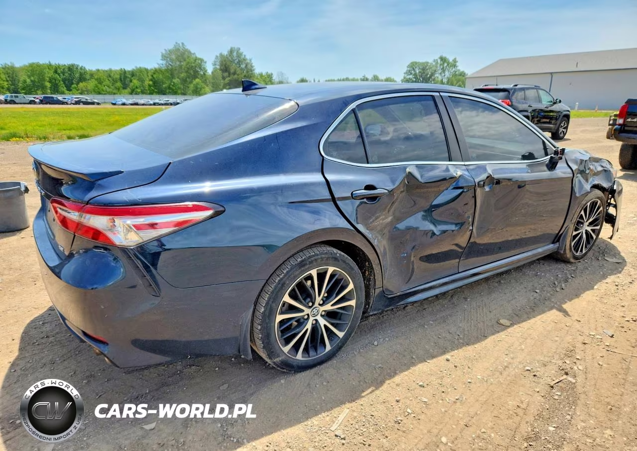 2019 Toyota Camry Se VIN:4T1B11HK8KU701295 - 3