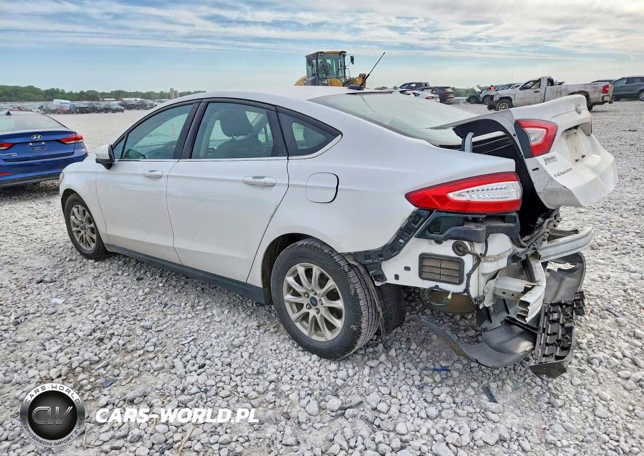 2016 Ford Fusion S VIN:3FA6P0G74GR317658 - 2